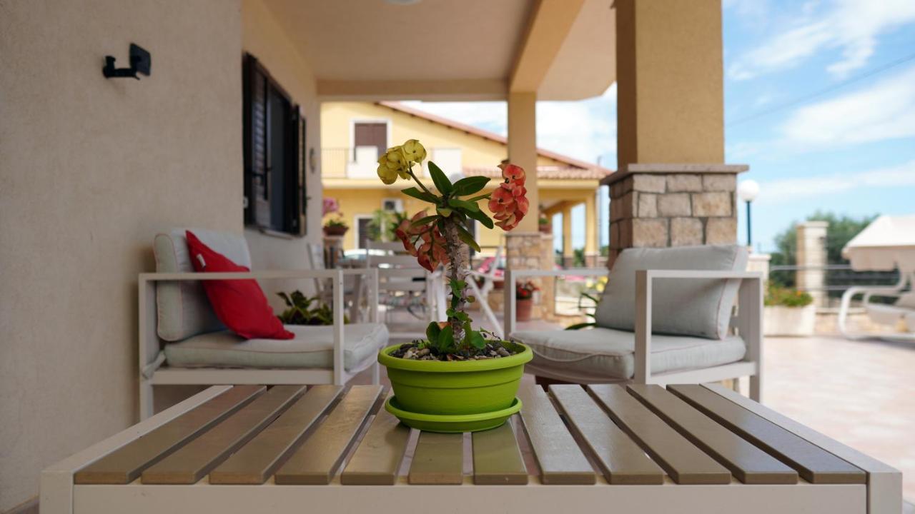 B&B La Veranda Licata Exterior photo
